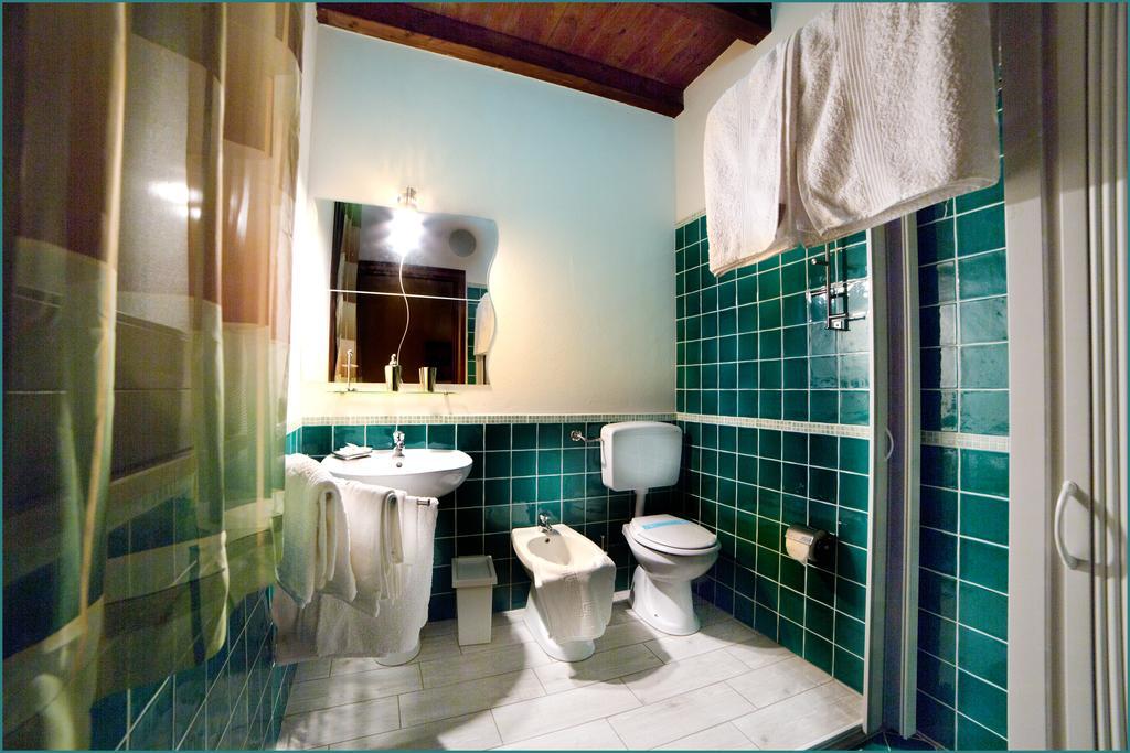Bed and Breakfast Ai Parchi Dei Parrini Partinico Zimmer foto