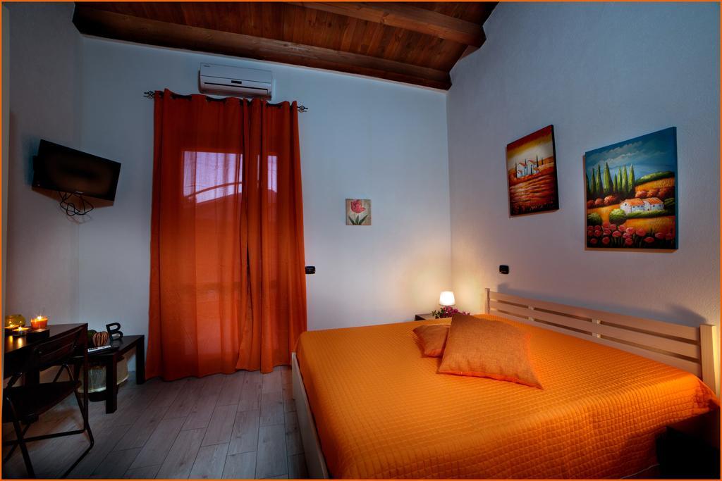 Bed and Breakfast Ai Parchi Dei Parrini Partinico Zimmer foto